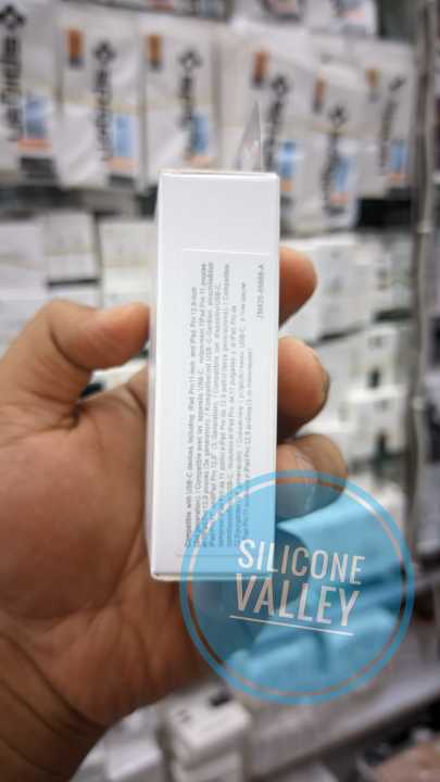 Apple%20Type%20C%20To%20Type%20C%20Cable%20for%20iPhone%20/iPad/iMac/Mackbook%20(1%20meter)%20-%20Image%207