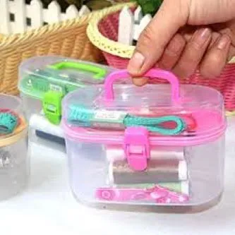 Portable%20Sewing%20Kit%20-%20Multicolor%20-%20Image%202
