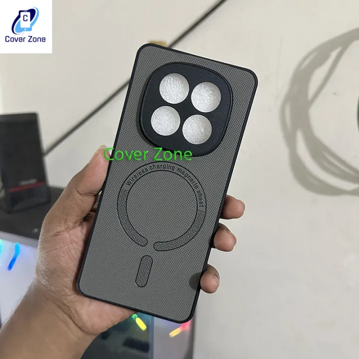 Xiaomi%20Poco%20X7%20Magnetic%20Carbon%20Fiber%20Magsafe%20Charges%20Aramid%20Fiber%20Phone%20Case%20For%20Xiaomi%20Poco%20X%207%20Back%20Cover%20-%20Image%203