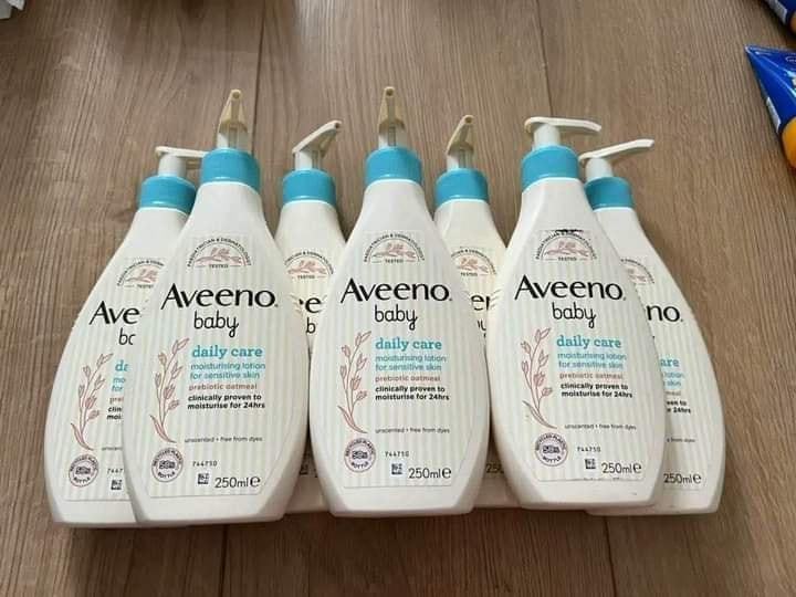 Aveeno Baby Daily Care Moisturizing 250ml - Main Image