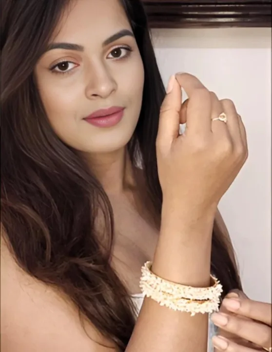 Braclets%20Set%20For%20Women%20-%20Image%205