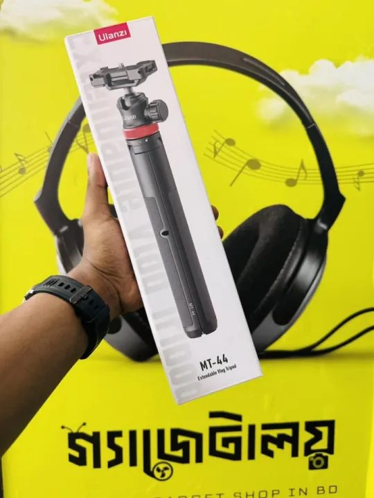 Ulanzi%20MT-44%20Extendable%20Vlog%20Tripod%20With%20360%C2%B0%20Ball%20Head%20(Black)%20-%20Image%202
