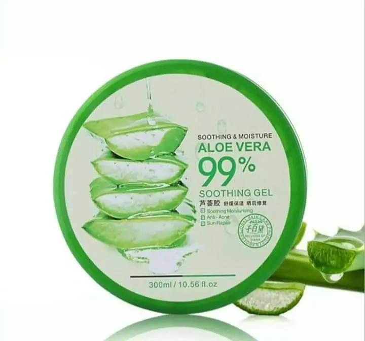 Calming%20&%20Moisturizing%20Aloe%20Vera%20Purity%2099%25%20Soothing%20Gel%20300ml%20-%20Image%203