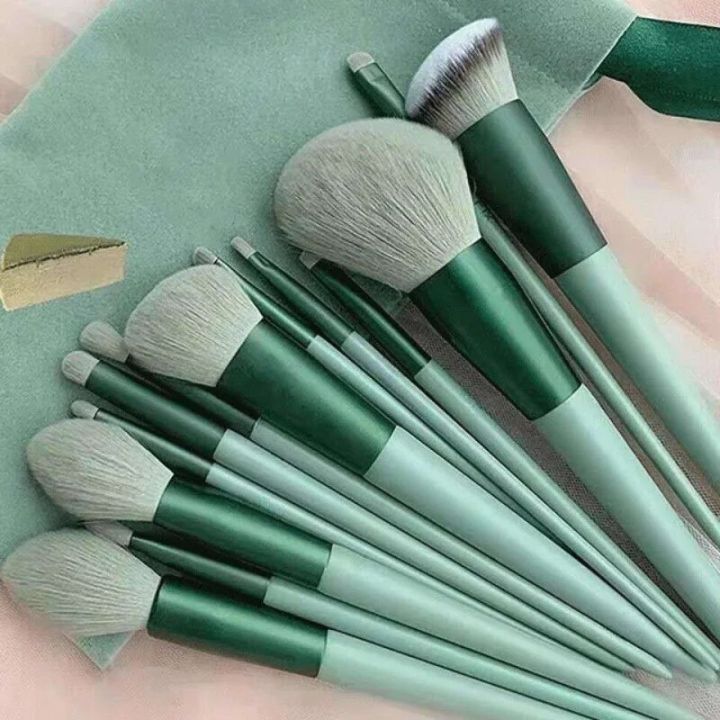 13PCS%20Makeup%20Brushes%20Set%20Professional%20Soft%20Fluffy%20Eyeshadow%20Eyeliner%20Blush%20Eyebrow%20Lip%20Foundation%20Contouring%20Brushes%20Makeup%20Tool%20-%20Image%207