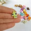 Random 10/20pcs 1-2cm littlest Pet Animal Shop With Base Doll Market Action Figures Cute Cat Dog Rabbit Model Kids LPS Small Toy. 