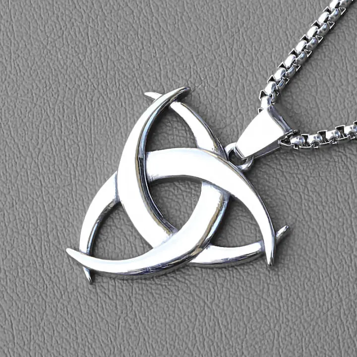 Black%20%20Square%20Pendant%20Stainless%20Steel%20Chain%20For%20Men//Gift%20for%20Men/Boys%20-%20Image%205