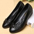 Women Flats Shoes Casual Light Comfortable Patent Leather Summer Lady Students 2023 New Fashion Outdoor Loafers Female. 