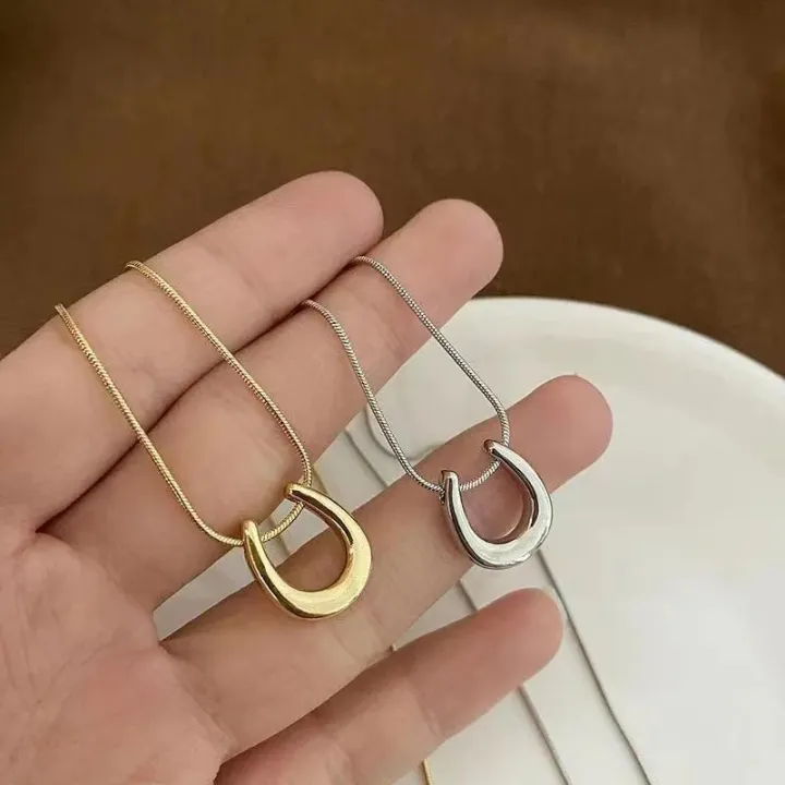 Stainless%20Steel%20Gold%20Color%20Filled%20Zircon%20Horse%20Shoe%20Pendant%20Necklace%20Horseshoe%20U%20Shape%20Necklace%20Fine%20Jewelry%20Women%20Gift%20DropShip%20-%20Image%206
