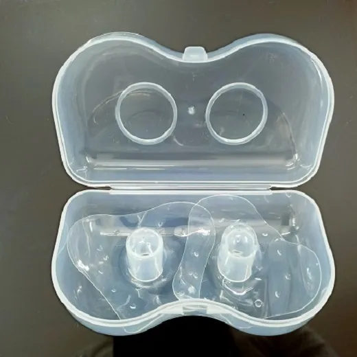 2%20Piece%20Triangle%20Nipple%20Shield%20with%20Carrying%20Boxes%20Breastfeeding%20Nipple%20-%20Image%208