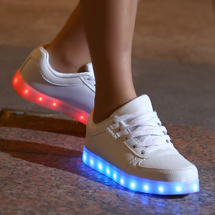 LED Shoes Luminous Shoes Men's Shoes USB Rechargeable Flash Shoes Amazon Breathable Low Top Shoes Light Shoes Small White Shoes Women's Shoes
