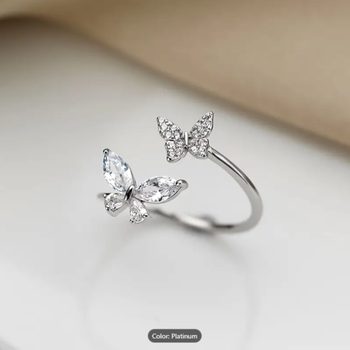 BUTTERFLY%20RING%20SPARKLY%20VERY%20PRETTY%20COLOUR%20CATCHING%20TIBETAN%20SILVER%20ADJUSTABLE%20-%20Image%203