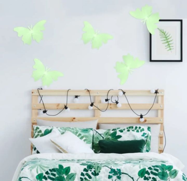 Radium%20butterfly-4pc/butterfly%20radium%20sticker-4pc%20-%20Image%203