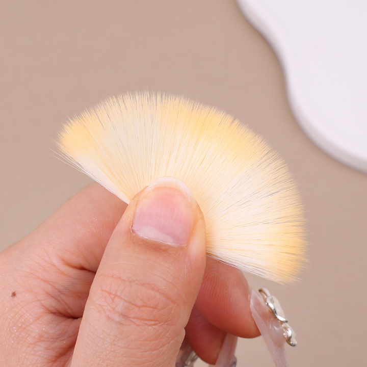 Facial%20Skin%20Care%20Brush%20Fan%20Shaped%20Facial%20Makeup%20Mask%20Brush%20Soft%20Bristle%20Cosmetic%20Brush%20Beauty%20Salon%20Supplies%20Spa%20Beauty%20Tools%20-%20Image%208