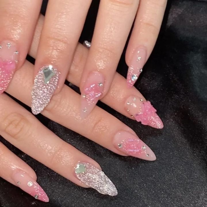 24pcs%20milkey%20gradient%20white%20glitter%20false%20nails%20with%20glue%20press%20on%20nails%20almond%20acrylic%20nail%20diamond%20ballet%20artificial%20nail%20-%20Image%204