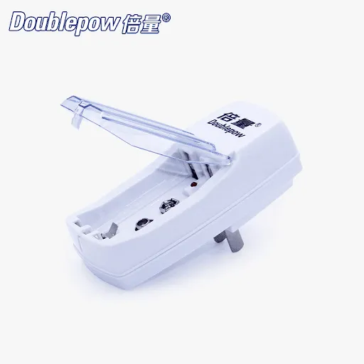 Doublepow%20DP-D01%20Charger%202%20slots%20for%20AA%20AAA%209V%20Ni-mh%20Ni-cd%20Rechargeable%20Battery%20-%20Image%205