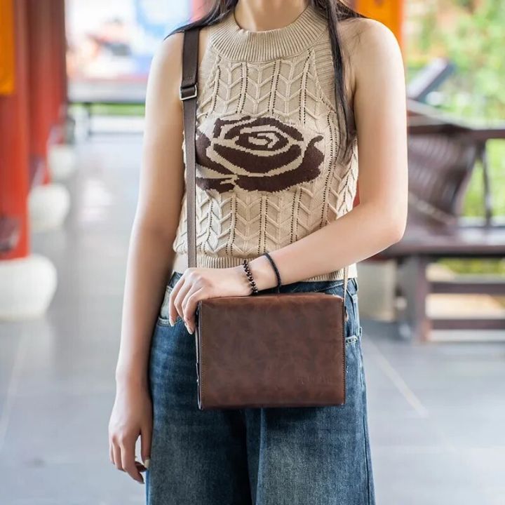 Suitable%20for%20Fuji%20Canon%20Nikon%20Sony%20Shoulder%20Leather%20Vintage%20Camera%20Bag%20Mirrorless%20Camera%20Bag%20Photography%20Bag%20-%20Image%207