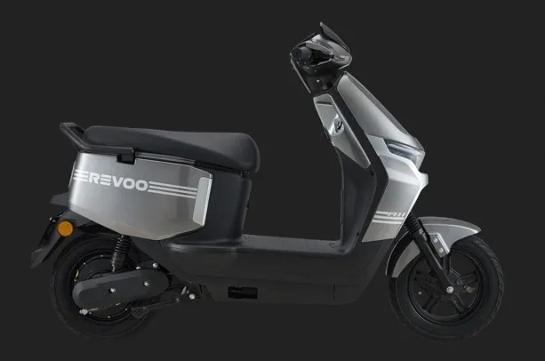 Revoo%20A11%20Electric%20Scooter%20-%20Image%202