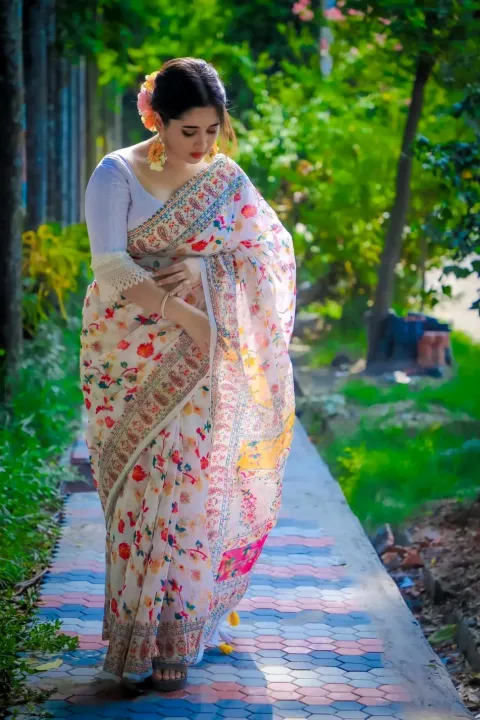 Hafl%20Silk%20Trendy%20Fashionable%20Afsan%20Print%20Saree%20for%20Women%20-%20Image%203