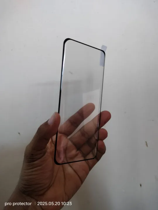 Moto%20EDGE%2060%20FUsion%20Full%20Tempered%20Glass%20Full%20Glue%20Mossily%20Premium%20Quality%20Ultra%20Clear%20Anti-scratch,%20Anti%20Oil%20Stains%20Screen%20Protector%20Edge%20To%20Edge%20Full%20Screen%20Coverage%20Glass%20Protector%20-%20Image%202