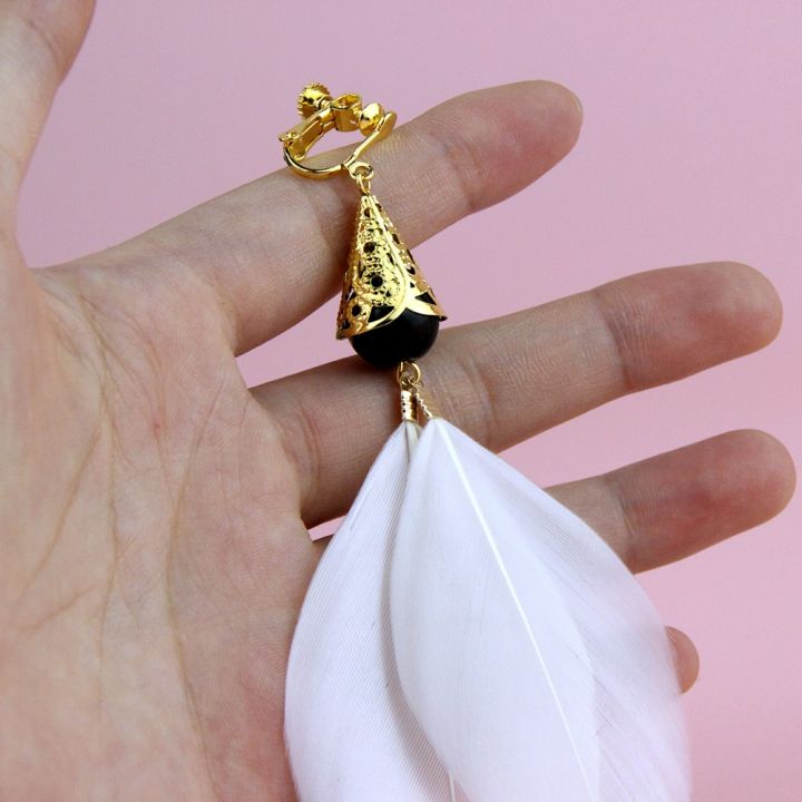 Hot%20Game%20Genshin%20Impact%20Traveler%20Aether%20Feather%20Earrings%20Lumine%20Ear%20Clips%20Tartaglia%20Tassel%20Eardrop%20For%20Women%20Men%20Jewelry%20Props%20-%20Image%203