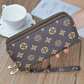Large capacity Long women leather card holder wallet fashionable Double zipper leather card holder.