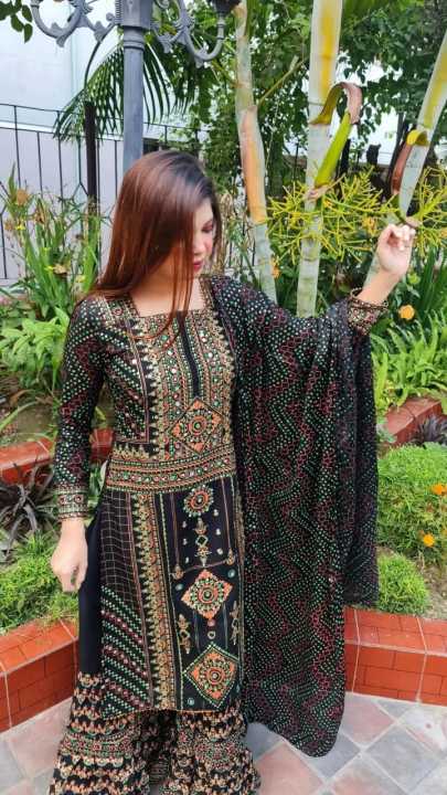 Linen%20Garara%20Salwar%20Kameez%20for%20Women,%20Skin%20Print%20Design,%20Sizes%2038/42/44,%20Casual%20and%20Party%20Wear%20-%20Image%202