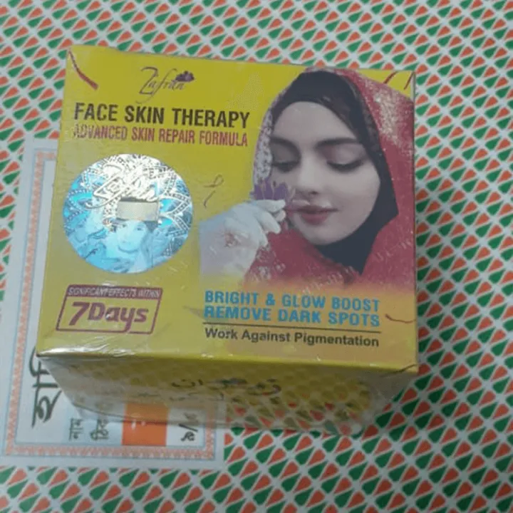 Zafran%20Skin%20Therapy%20Cream%20-%2045g%20-%20Image%203