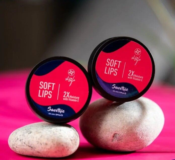 Skin%20Cafe%20Soft%20Lips%20Lip%20Balm-Smoothie%20(10gm)%20-%20Image%205