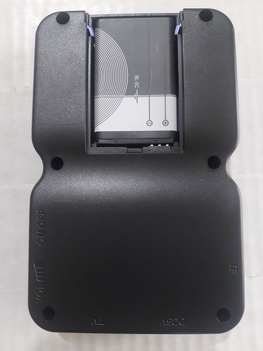 M3%20Game%20Box%20Built-in%20900%20Retro%20Classic%20Games%20in%20Mini%20Handheld%20Console%20-%20Image%204