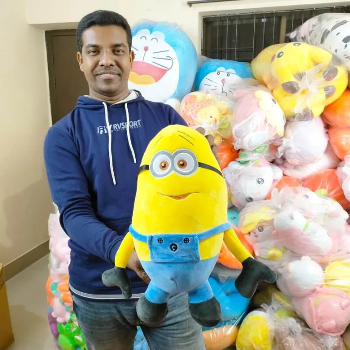 Cute%20Minions%20Movie%20Characters%20Yellow%20Plush%20Toys%20bob%20Stuart%20Jeans%20soft%20toys%20dolls%20-%20Image%202