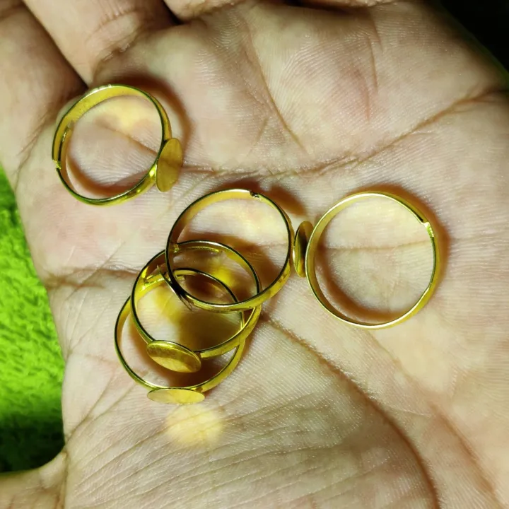 10%20Pisces%20Finger%20Ring%20Base%20Silver/%20Golden%20-%20Image%202