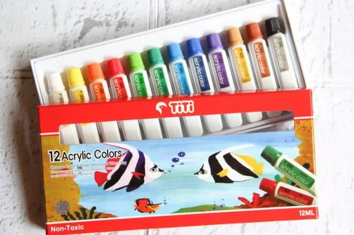 Titi%20Acrylic%20Colors%20-%2012%20Shades%20-%20Image%203