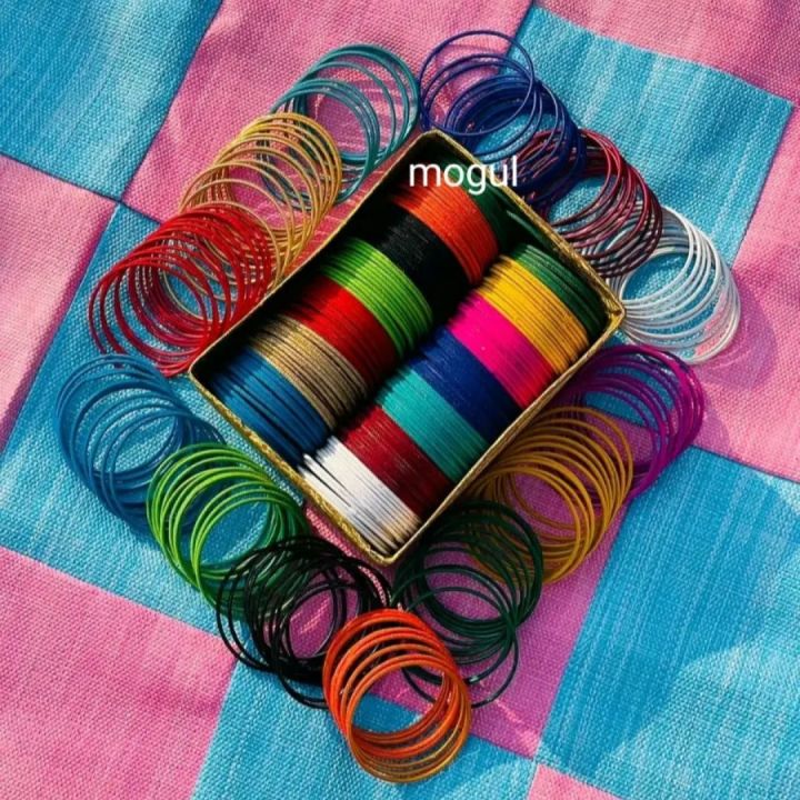Metal%20velvet%20churi%20for%20women-36%20pieces%20%20/%203%20dozons%20(9%20colors)%20-%20Image%205