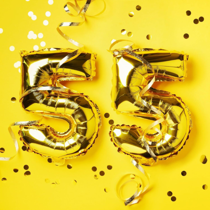 Number%20Foil%20Balloon:%20Ideal%20for%20Birthdays,%20Anniversaries,%20Events%20-%20Party%20Decoration%20Item%20-%20(Pack%20of%201%20Pcs)%20-%20Image%204