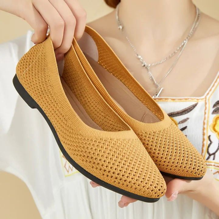 %E3%80%90Hot%20ticket%E3%80%91%20Spring%20And%20Summer%20Solid%20Color%20Pointed%20Flat%20Shoes%20Soft%20Sole%20Shoes%20Shallow%20Mouth%20Flat%20Shoes%20Casual%20Breathable%20Ladies%20Hollow%20Knitted%20Shoes%20-%20Image%203