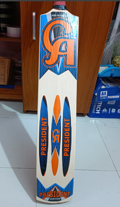 Ca%20King%20Cricket%20Tape%20Tennis%20Bat:%20High-Quality%20Equipment%20For%20Intense%20Matches%20And%20Practice%20Sessions%20-%20Image%208