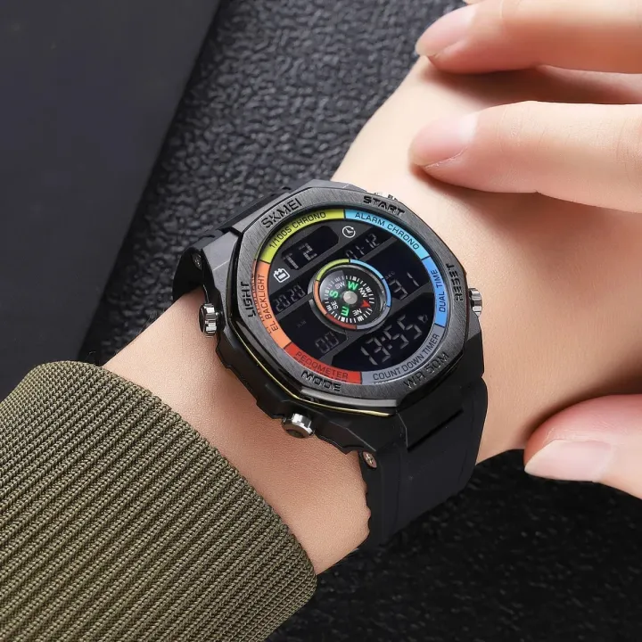 SKMEI%202209%20Multifunctional%20Waterproof%20LED%20Watch%20Sports%20Electronic%20Watch%20Men's%20Outdoor%20Sports%20Compass%20Electronic%20Watch%20-%20Image%203
