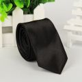 High Quality Men Necktie Skinny Tie 5cm Polyester Gravatas Red Black Blue Neck ties Solid Color Entertainment Party.