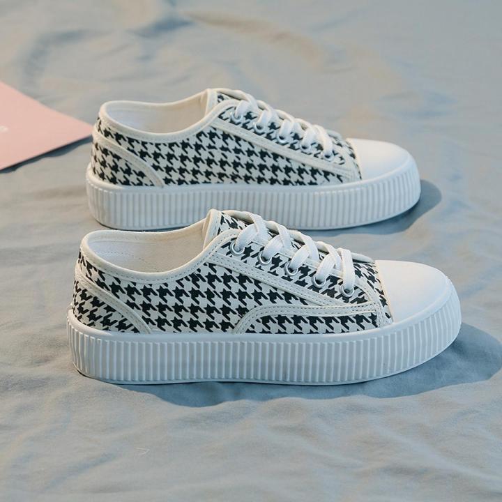 Niche all-match canvas shoes women's shoes spring 2022 sneakers cloth shoes thick-soled platform shoes small fragrance biscuit shoes