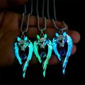 Creative Luminous Wolf Head Pendant Necklace for Men Fashion Cool Fluorescent Arctic Wolf King Totem Hip Hop Chain Party Gift. 