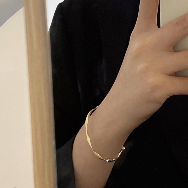 Fashion%20Luxury%20Korean%20Jewelry%20Retro%20Girl's%20Unusual%20Bracelet%20Cuff%20For%20Women%20-%20Image%207