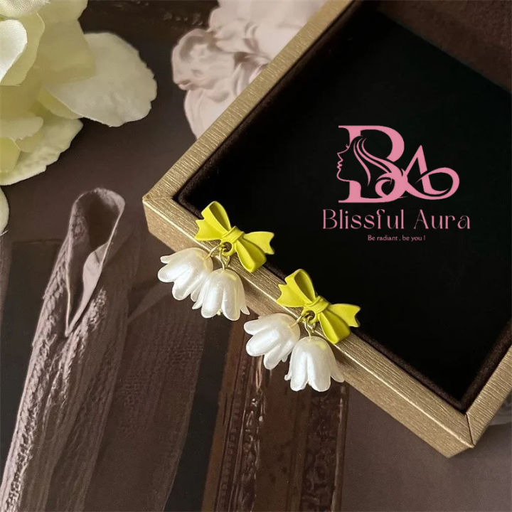 White Wind Chime Flowers Drop Earrings for Women