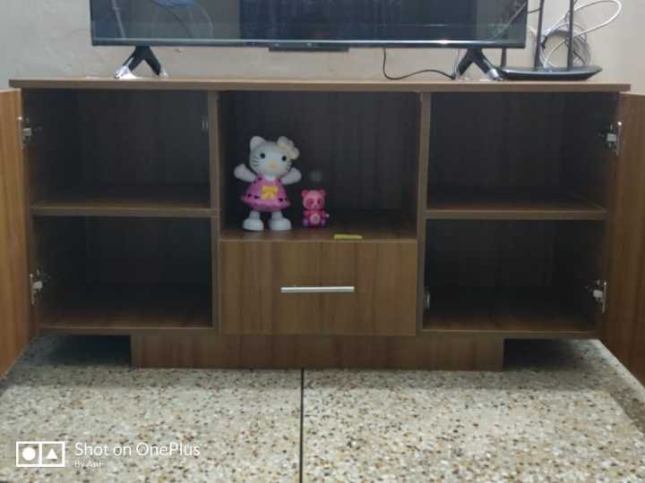 Modern%20%20Door%20T%20V%20%20Table%20,Size-L-%2048%20+W-15%20+H-24%20inch%20For%20Home%20and%20Office%20Use%20.%E2%80%A2%09Best%20quality%20particle%20Board%20imported%20from%20Malaysia%20-%20Image%206
