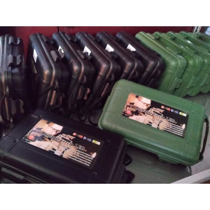 Brillante%20Torcia%20Led%20Torch%20Usb%20Rechargeable,%20Super%20Bright%20600%20Lumen%20Zoomable%20Pocket%20Torch%20Flashlight,%20Adjustable%20Focus%20Waterproof%20Powerful%20Torch%20For%20Camping%20-%20Image%207