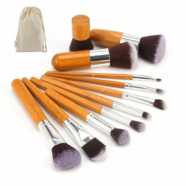 Professional%20Bamboo%20Makeup%20Brush%20Set%20-%2011%20Pcs%20-%20Makeup%20Combo%20Set%20-%20Makeup%20Brush%20Set%20-%20Makeup%20Combo%20Set%20-%20Image%202