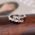 Elegant Simple Flower Rings for Women Creative Fresh and Engagement Jewelry Opening Ring.