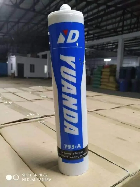 4%20pcs%20milk%20white%20silicon%20gum%20/%20Silicon%20Sealant%20Silicon%20Gum%20Rubber%20sealant/silicon%20gum%20for%20glass/%20aluminium%20-%20Image%202