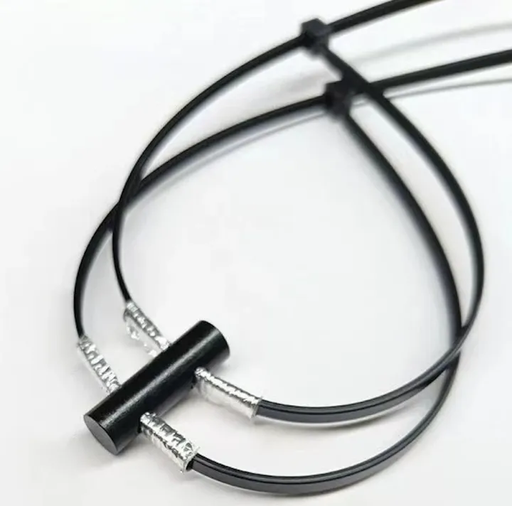 sparking%20feet%20sliders%20sparking%20shoe%20accessorie%20-%20Image%205