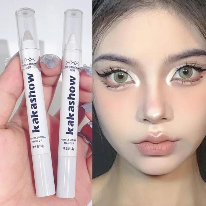 Vnce%20Lncei%20White%20Highlighter%20Eyeshadow%20Pen%20Matte%20Eyes%20Corner%20Brightening%20Pearl%20High-gloss%20Eyeliner%20Waterproof%20Glitter%20Lying%20Silkworm%20Stick%20-%20Image%202