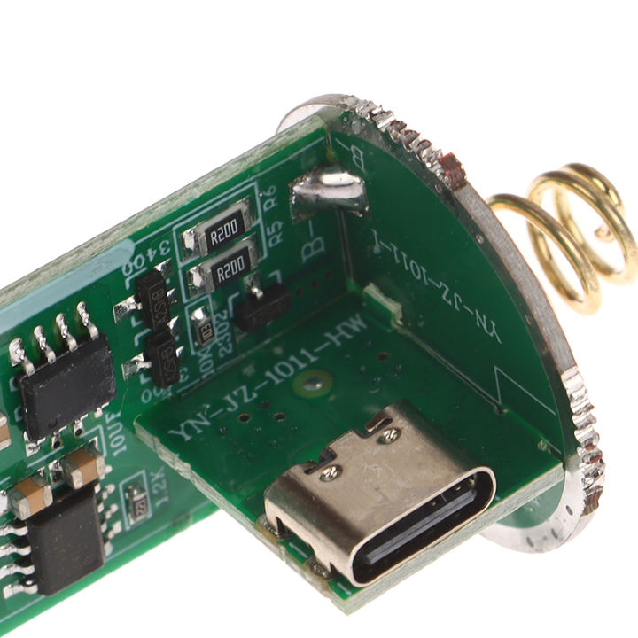 Flashlight%20Parts%20Switch%20Circuit%20Board%203.7V%20Type-C%20Micro%20USB%20Charging%20Port%20LED%20Driving%20Board%20With%20Charge%20Protection%20-%20Image%204